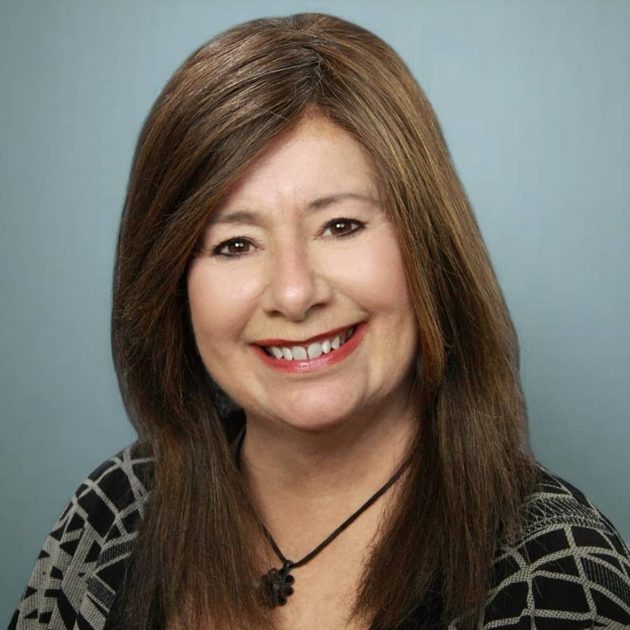 Susan Penney Headshot